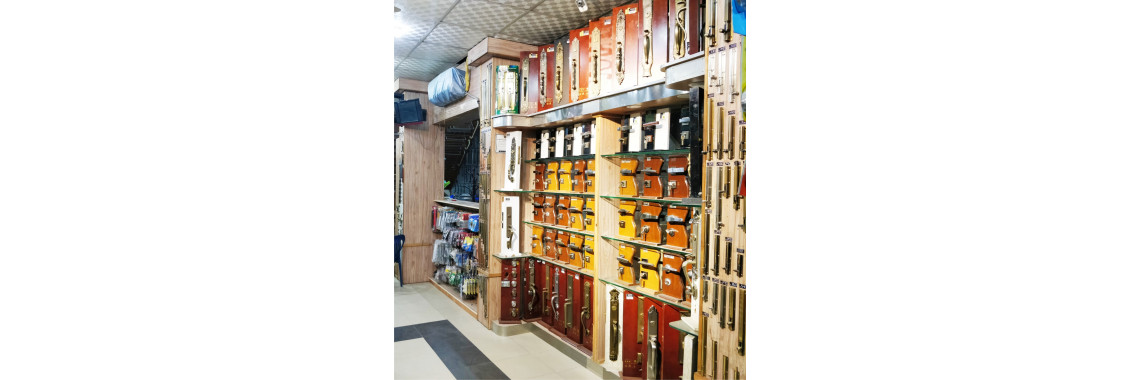 KITCHEN LARDER