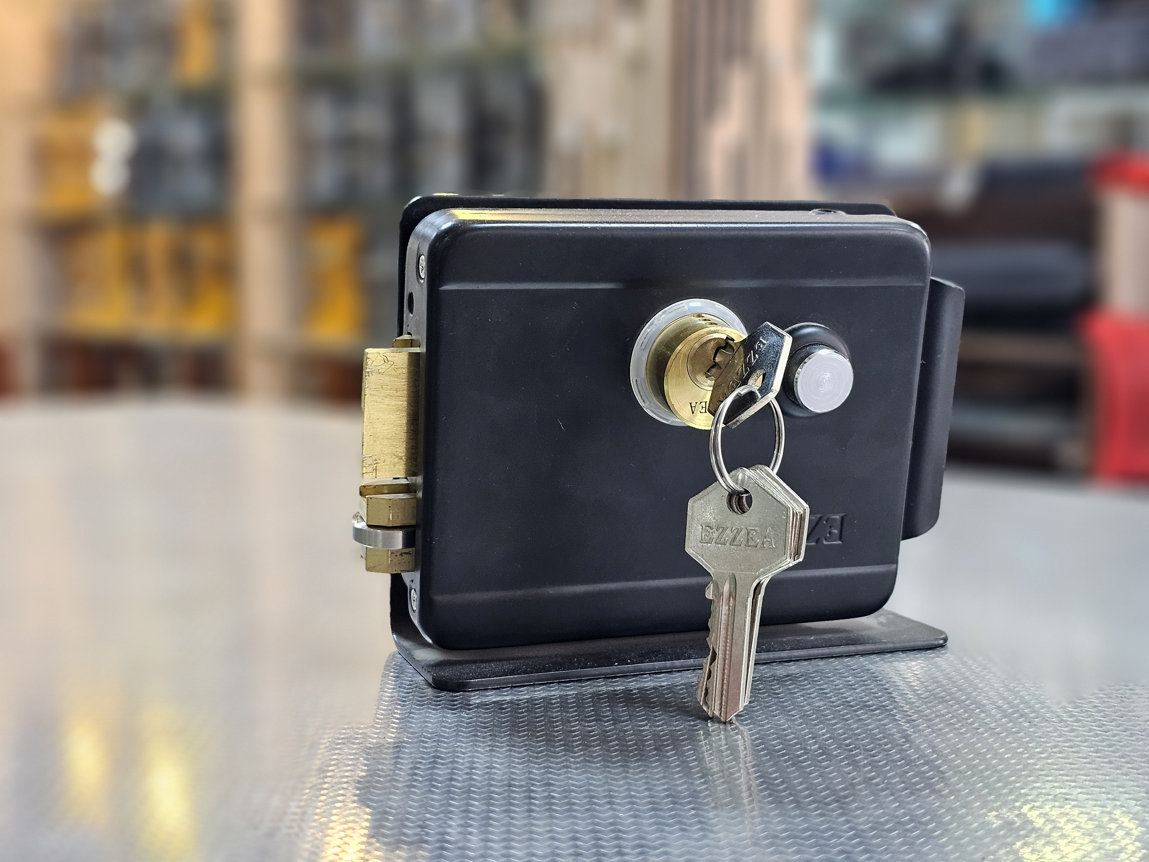 EZZEA Electric Rim Lock