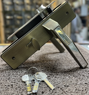 HANDLE DOOR LOCK 204 MAB/CP