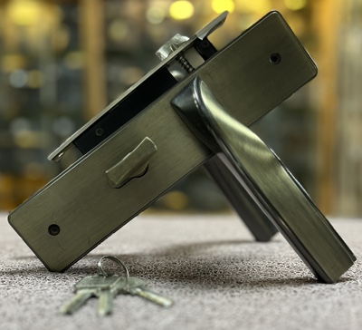 HANDLE DOOR LOCK 221 MAB/MTB