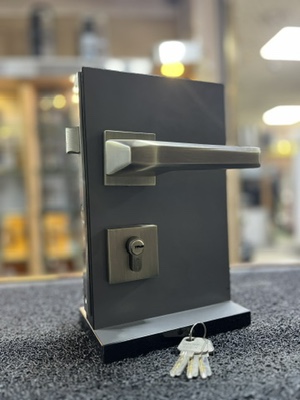 HANDLE DOOR LOCK ZN/006 MAB