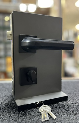 HANDLE DOOR LOCK 1150 BK