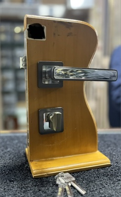 HANDLE DOOR LOCK ZAR-207 MBN/CP